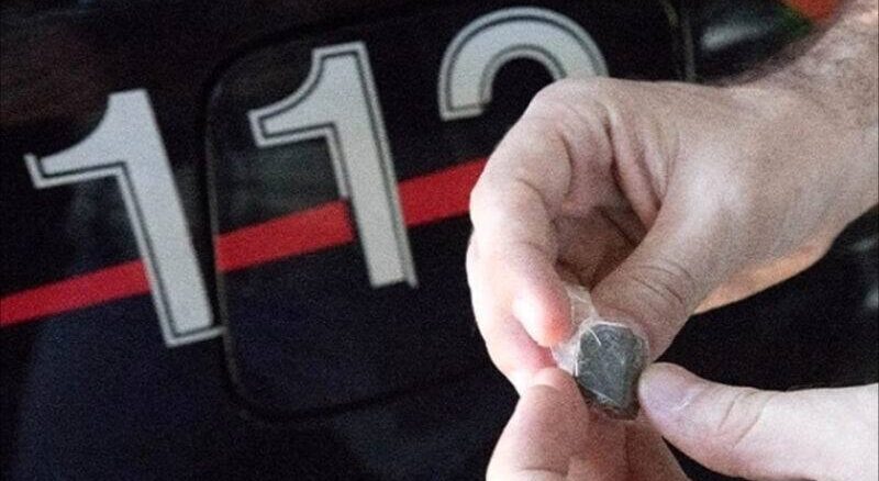 Pescasseroli hashish arresto 36enne Carabinieri